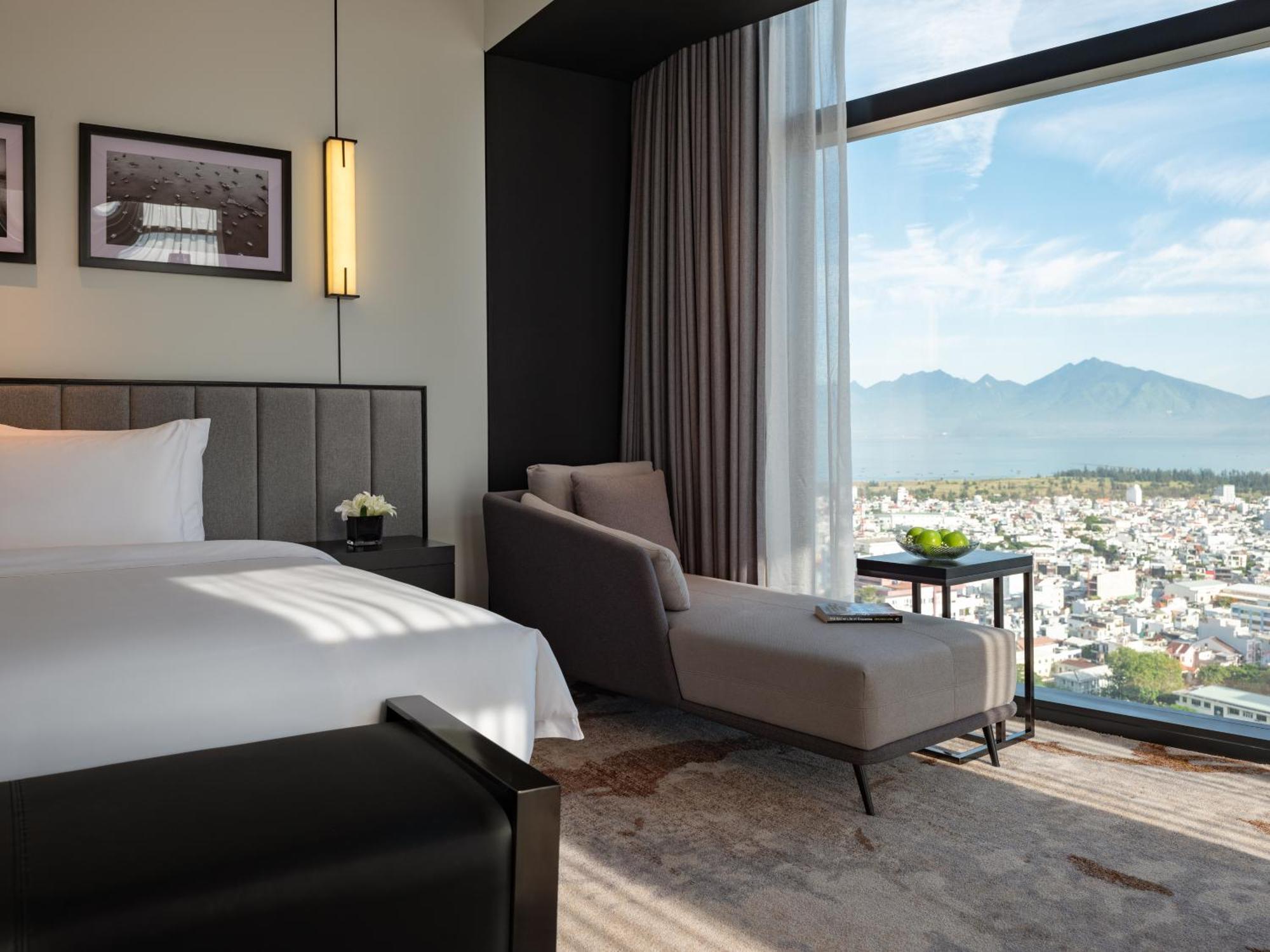 Crowne Plaza Danang City Centre By Ihg Extérieur photo